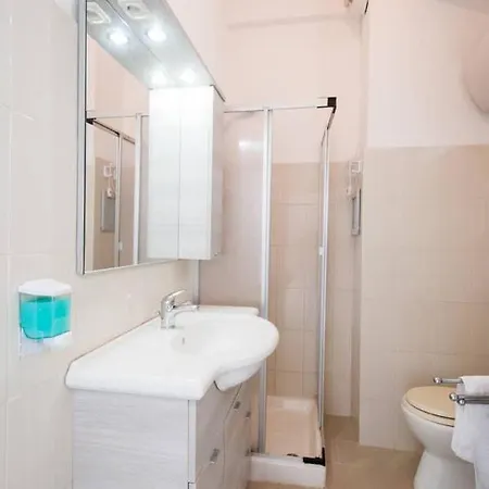 Charming In With Balcony And Garden View * Vieste