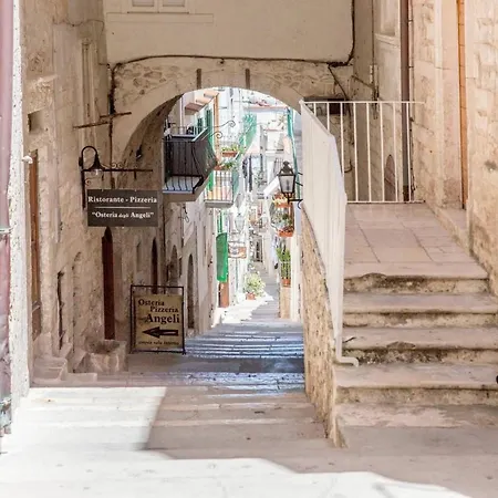 Appartamento Charming In With Balcony And Garden View Vieste