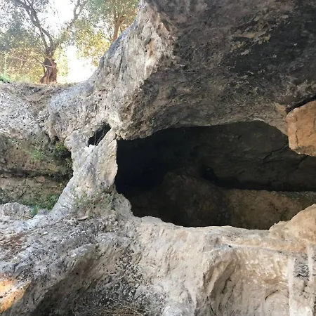 Διαμέρισμα Charming In With Balcony And Garden View *