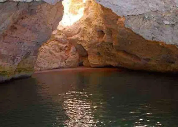 Apartment Charming In With Balcony And Garden View Vieste